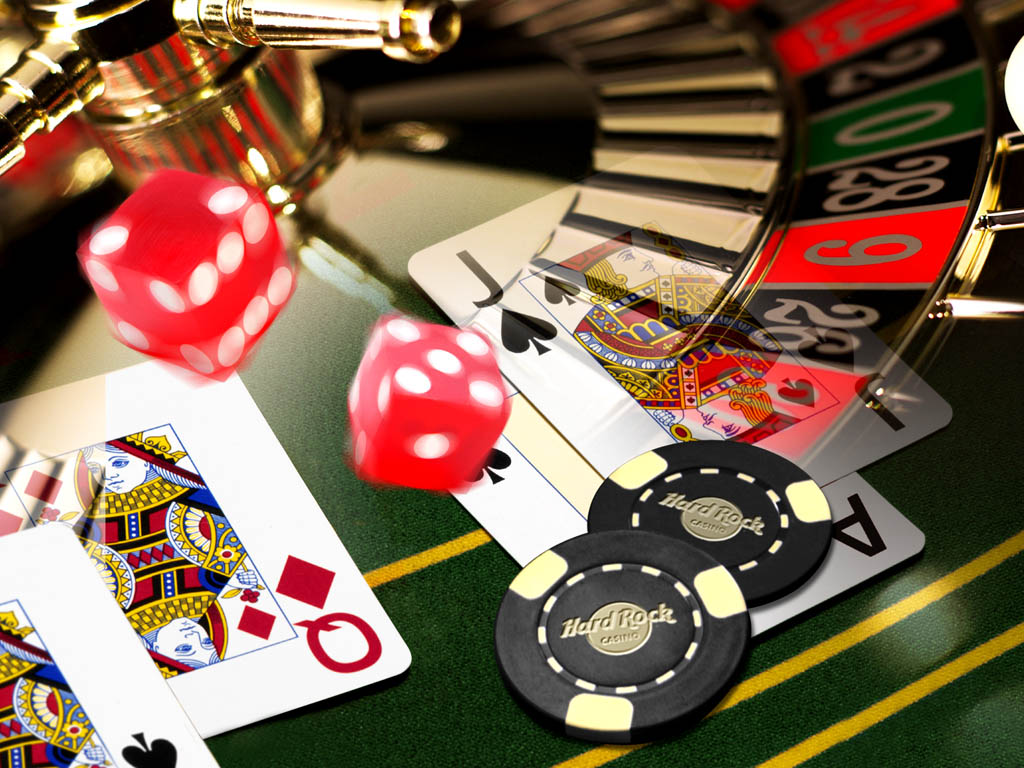 Playing Poker Online Games